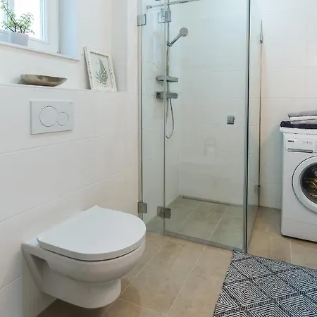 Apartment Himmel & Hoellerl Fuerstenfeld