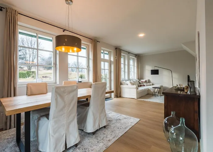 Apartment Himmel & Hoellerl Fuerstenfeld